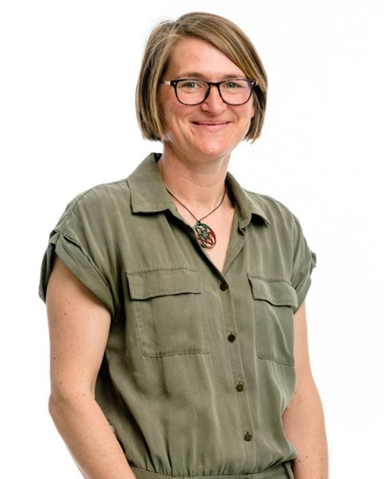 Lorraine Ayres, PYP G4X Teacher